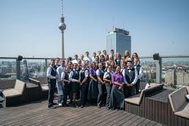 Park inn radisson pribaltiyskaya hotel st. Park Inn Berlin Auszubildende Drehen Video Wir Zeigen Euch Unseren Hotelalltag Tageskarte