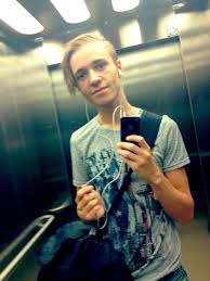 Joakim kleven (@joakim.kleven) has created a short video on tiktok with music winter / chill / r & b_no517. Vi Reparerer Utsiden Men Lar Innsiden Fortsette A Verke Joakim Kleven