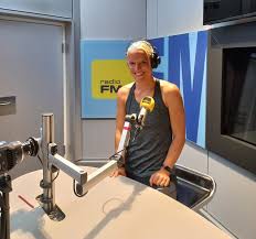 It was opened in 1898, but has been rebuilt. Ich Muss Mir Selbst Nichts Mehr Beweisen Julia Bruckler Im Olympia Portrat Fm4 Orf At