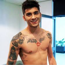 He is constantly switching up his look, which is great because we gain so much inspiration from his rockin' styles! 20 Ideas About Zayn Malik Fashion Trends And Hairstyle Atoz Hairstyles
