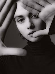 MARIA PENDER : Radek Świątkowski