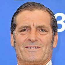 Round the Moons Between Earth and Sea (1997)