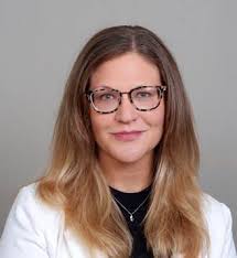 Karen Kime's Instagram, Twitter & Facebook