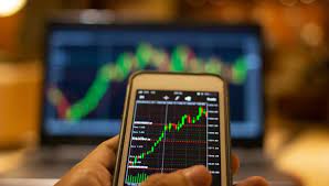 4 Tools to Help You Create a Successful Forex Trading Strategy