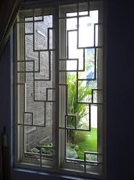 Model teralis jendela saat ini banyak sekali macamnya, sehingga anda bisa menyesuaikan dan memilih yang cocok dengan konsep rumah anda. 45 Gambar Model Teralis Jendela Minimalis Desainrumahnya Com