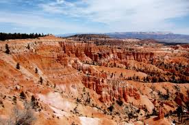 Seasonally, bryce canyon offers a rainbow point shuttle tour that is guided and free of charge. Bryce Canyon National Park Utah Steinernes Amphitheater