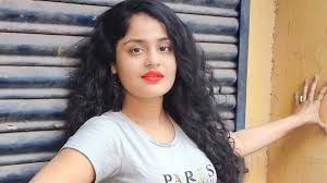 Tollywood actress Tithi Basu shared a picture with her new boyfriend :  2025-08-02 | Aajkaal Bengali News, Bangla News, Breaking News in Bengali