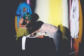 The Woman Behind The Green Hair: Artist Ashley Jaye Williams on Reinventing  Her Craft | District Fray - Making Fun Possible