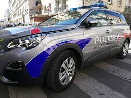 Mistral, orage d'été, montée des eaux. Un Corps Retrouve Dans Une Voiture Vigilance Jaune Orages L Info A Midi En Ile De France Actu Paris