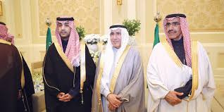 توفي الداعية السعودي المعروف، الشيخ عبدالرحمن بن عبدالله العجلان، الجمعة، عن عمر ناهز 85 عاما، بعد رحلة طويلة مع العلوم الشرعية دراسة وتدريسا في المسجد الحرام. Ø£ÙØ±Ø§Ø­ Ø§Ù„Ø¹Ø¬Ù„Ø§Ù† ÙˆØ¢Ù„ Ø§Ù„Ø´ÙŠØ®