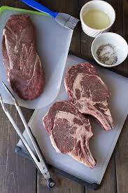 When It 39 S Time To Throw The Steaks On The Barbecue Make Sure You 39 Ve Got The Right Temperature How To Cook Steak How To Grill Steak Steak On Gas Grill