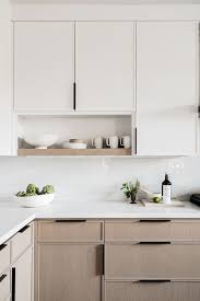 Cuisine Sur Mesure Comment Faire Le Bon Choix En 2020 Cuisine Moderne Designs De Petite Cuisine Cuisine Minimaliste