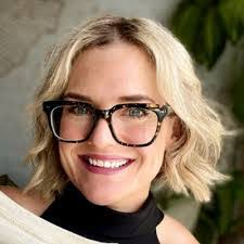 Jacqueline Brathwaite's Instagram, Twitter & Facebook