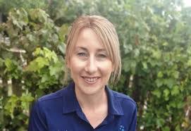 Mel Pierce's Instagram, Twitter & Facebook