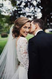 Magical Diy Vermont Wedding At Riverside Farm Junebug Weddings Vermont Wedding Wedding Picture Poses Wedding Photography Poses
