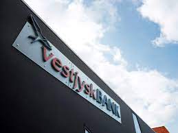 Overvejer du at blive kunde i vestjysk bank? Vestjysk Bank Hvide Sande Din Bank I Hvide Sande