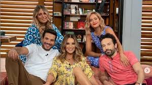 Όλες οι ειδήσεις από την ελληνική και διεθνή showbiz. Natalia Germanoy To Sxolio Ths Gia Synergath Poy Efyge Apo Thn Ekpomph Ths
