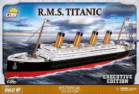 Built in belfast by harland and wolff shipyard during 1909. Rms Titanic 1 450 Executive Edition Titanic Fur Kinder 9 Cobi Toys