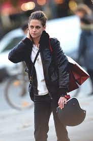 Dappertomboy Kristen Stewart Personal Shopper Kristen Stewart Kristen Stewart Twilight