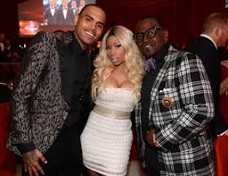 Chris brown + nicki minaj. Nicki Minaj Chris Brown Attends Elton John Oscars Party Photo Urban Islandz