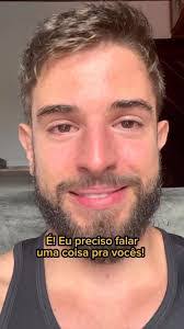 Melissa Chimento's Instagram, Twitter & Facebook