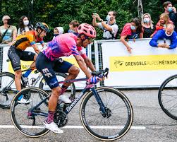 En 2014 corrió para el centro mundial de ciclismo de. Daniel Martinez Y La Sorpresa Al Final De La Etapa 3 Del Dauphine