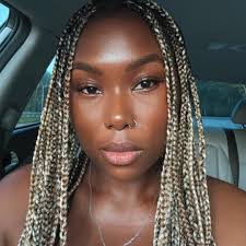 Inger Douglas's Instagram, Twitter & Facebook