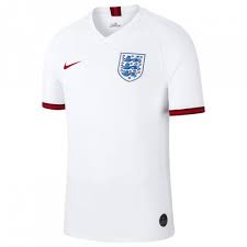 Many people love to watch this team football game in the stadium. Buy New England Football Kit