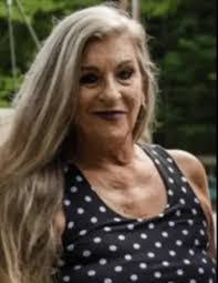 Wanda Rhodes's Instagram, Twitter & Facebook