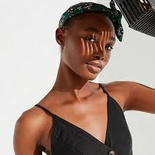 How to Dress Cool During a Summer Heat Wave