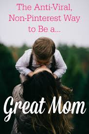 Перевод слова homemaker, американское и британское произношение, транскрипция, однокоренные слова, примеры использования. The Anti Viral Non Pinterest Way To Be A Great Mom