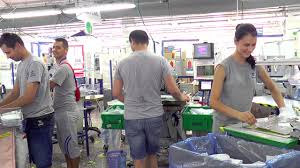 Acum toate locurile de muncă le poți vedea pe www.delucru.md dacă ești angajator și ai creat cont pe jobs.diez.md, ia legătura cu noi. Working In Autoliv At Lugoj Romania 2016 Youtube