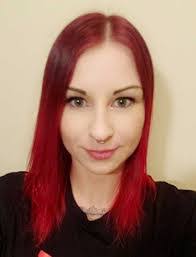 Mona Fox's Instagram, Twitter & Facebook