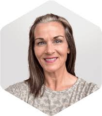 Maureen Hammer's Instagram, Twitter & Facebook