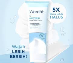 Pencuci muka terbaik untuk kulit berjerawat. Miliki Kulit Wajah Kering Nggak Bisa Sembarangan Pilihan Sabun Cuci Muka Ini Rekomendasinya Semua Halaman Otofemale