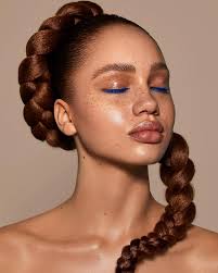 Natascha Lindemann bætti við nýrri...