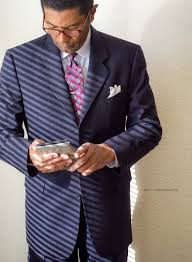 Short of boosting a suit off of a truck, you're going to wind up having to spend a decent amount of cash for a solid, quality men's suit. How Much Should You Pay For Quality Men S Suits Splurgefrugal Com