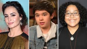 No quiero identificarme con nuevas o conocidas ideas. On The Line Movie Fernanda Urrejola Isaac Arellanes Nathan Arenas Join Deadline