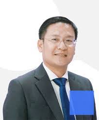 Alfredo Patron's Instagram, Twitter & Facebook