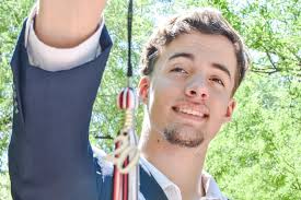 🐾🏈BLAINE FORD 🏈🐾 FUTURE PLANS: Join the workforce in the plumbing and  pipers union FAVORITE FOOTBALL MEMORY: When I had a pick 6 against Bryan in  the scrimmage Good Luck tonite Blaine!