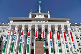 Wherever there is a transnistria flag there is normally a russian one too! How To Travel To Transnistria In 2021 Tips Itinerary Against The Compass
