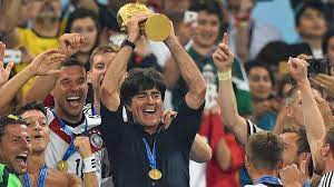 Alman eski futbolcu ve teknik direktör. Joachim Low Wird Ehrenburger Seiner Heimatgemeinde Schonau Dfb Deutscher Fussball Bund E V