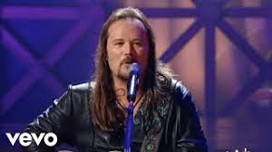 Official david allen coe is a blog that helps you discover new talent and music in different genres. Chords For Travis Tritt Long Haired Country Boy From Live Kickin