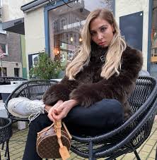Ann Kathrin Gotze On Instagram Trying To Stay Warm And Cozy During The Last Days Of Winter Tomorrow Of To Warmer Real Last Day Of Winter Stay Warm Fashion
