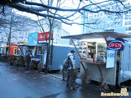 Cely's custom built food truck in north florida a food truck in downtown jax by hot mess custom food truck builders Portland Nom Nom Cat