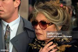 14 Jill Phipps Stock Photos, High-Res Pictures, and Images