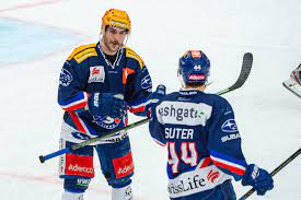 Pius suter (born 24 may 1996) is a swiss professional ice hockey forward for the chicago blackhawks of the national hockey league (nhl). Blackhawks Pius Suter Could Be Major Factor In The 2020 2021 Lineup