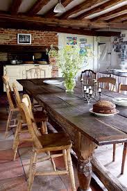 Beautiful Rustic Cottage Kitchen With Farmhouse Table And Stove Country Kitchen Farmhouse Rustic Kitchen Cottage Style Kitchen