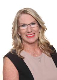 Debbie Slusser's Instagram, Twitter & Facebook