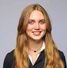 Melinda Snow's Instagram, Twitter & Facebook